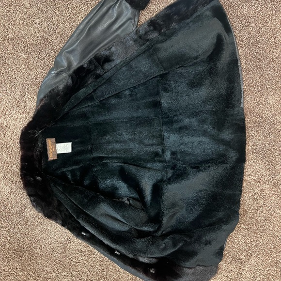 Made in France YvesSaintLauren, Lambskin w/ Mink Lining &Trim, Size M, Black - Picture 4 of 6
